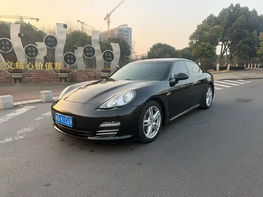 Porsche Panamera 2011