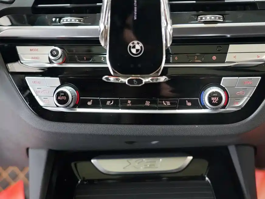 BMW X3 — миниатюра 9