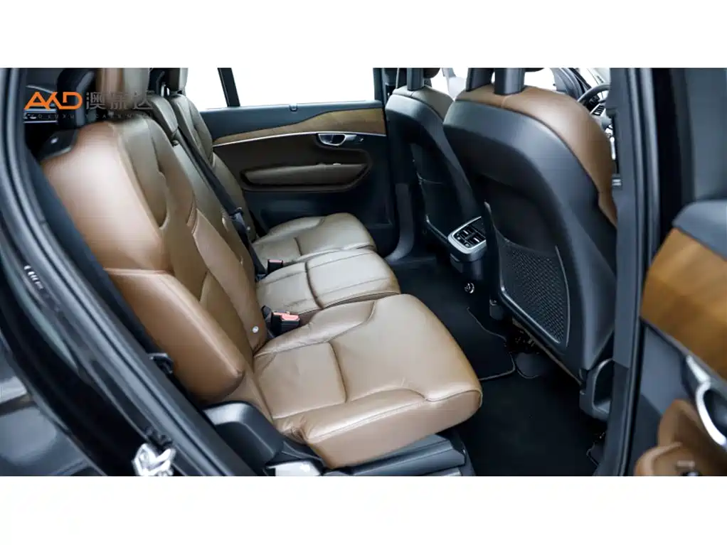 Volvo XC90 2020 T6 Luxury 7 мест