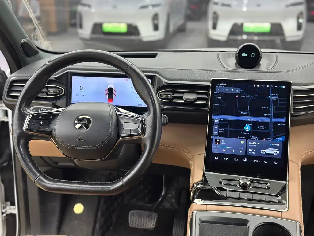 NIO ES8 — миниатюра 14