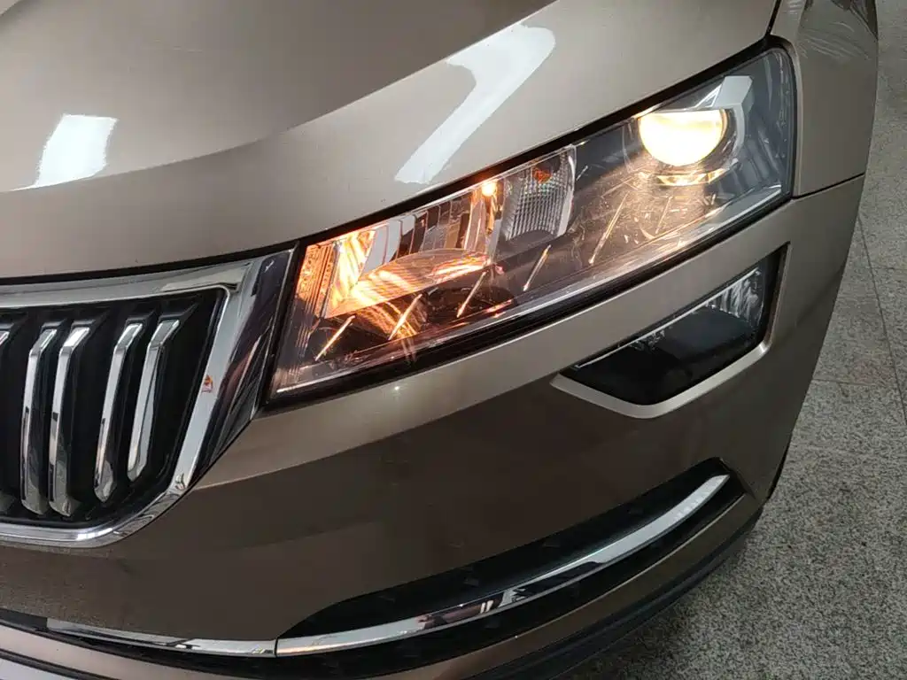 Skoda Karoq — миниатюра 24