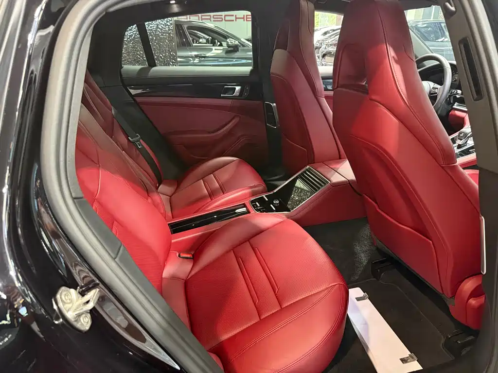Porsche Panamera — миниатюра 13