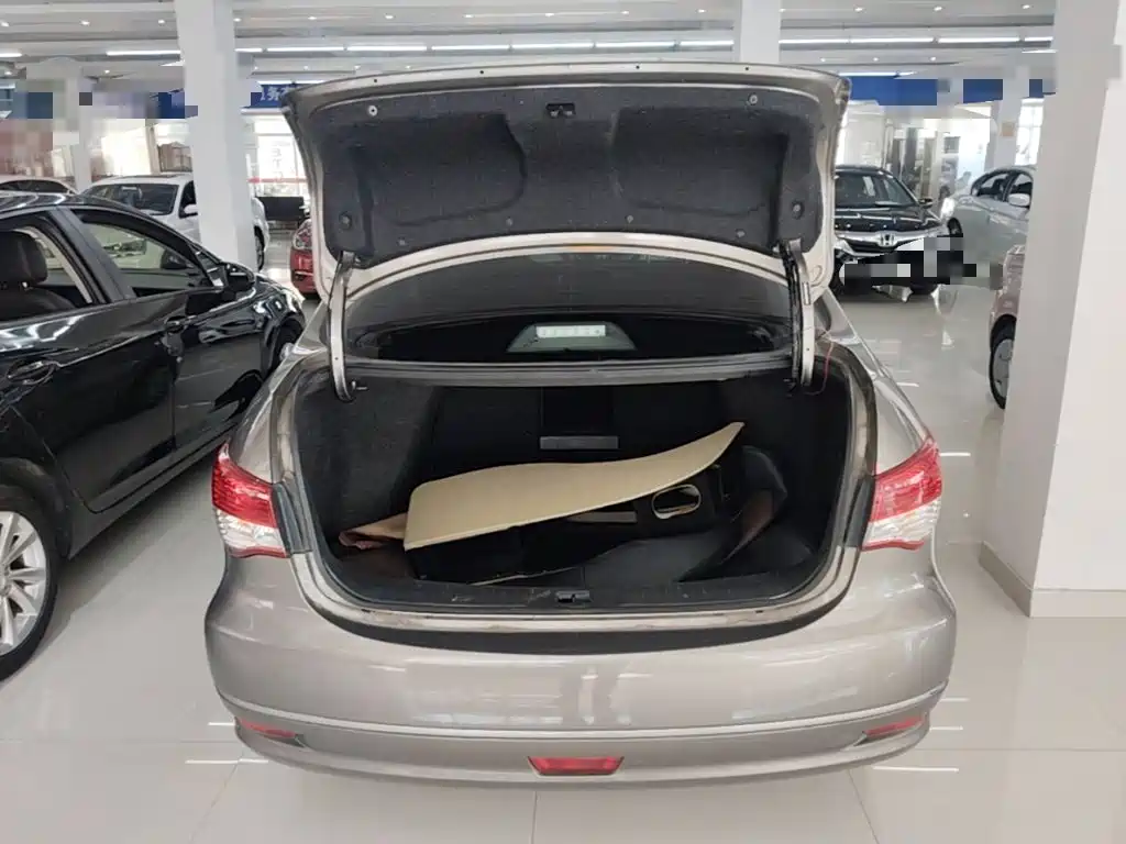 Nissan Sylphy — миниатюра 19