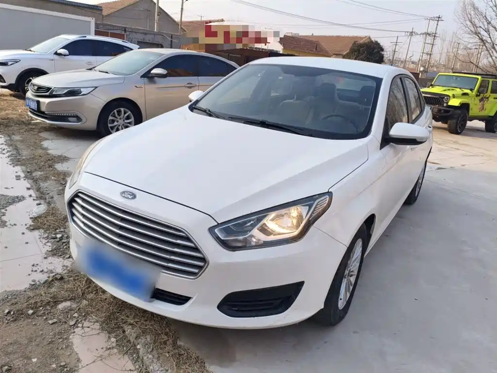 Ford Escort 2018