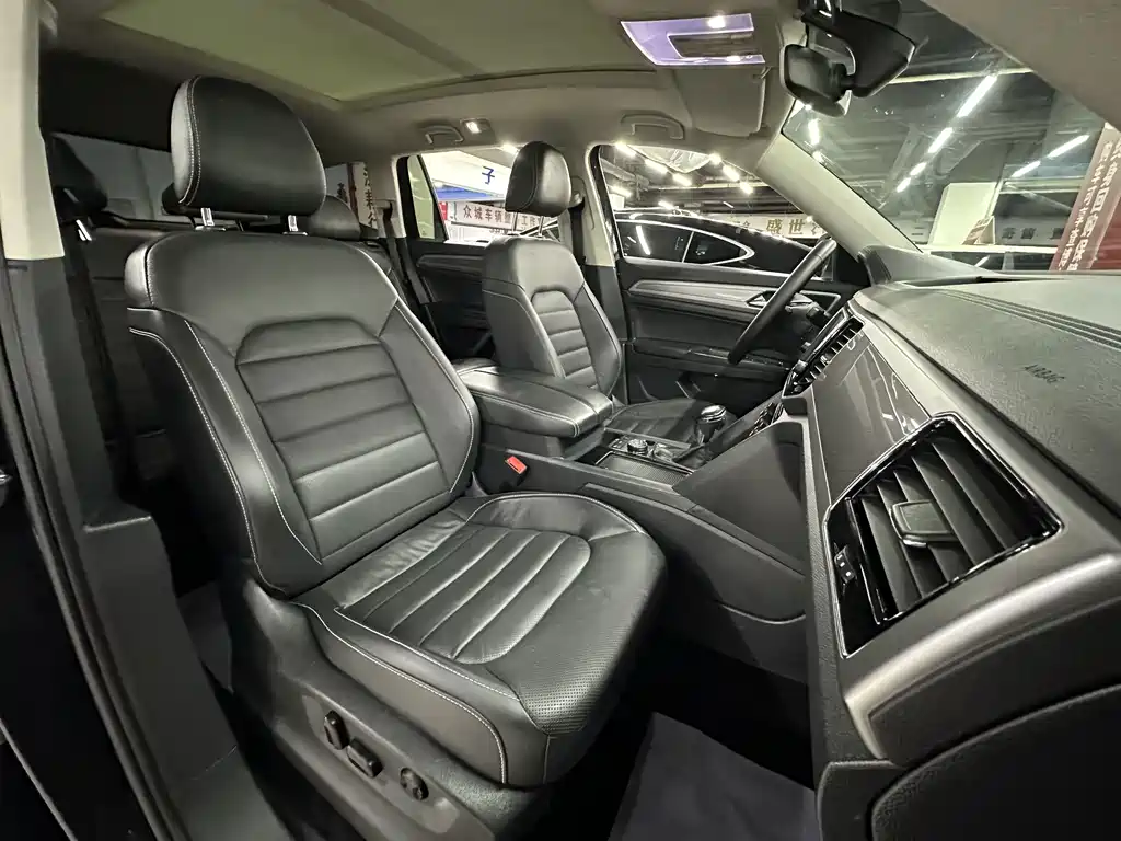 Volkswagen Teramont — миниатюра 8