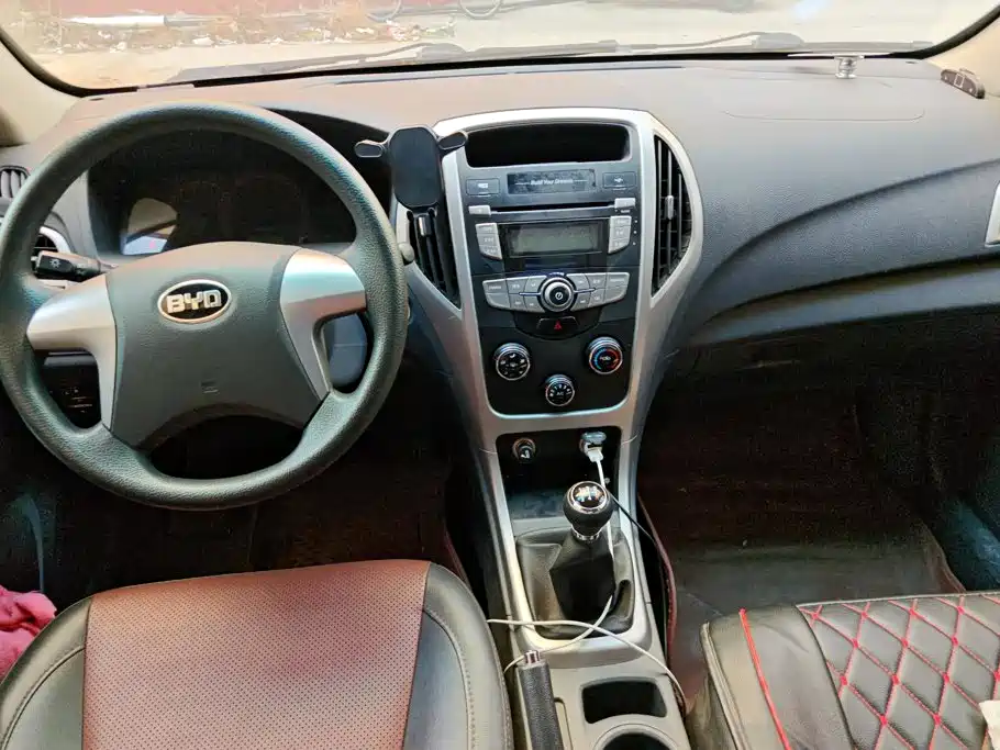 BYD F3 — миниатюра 12