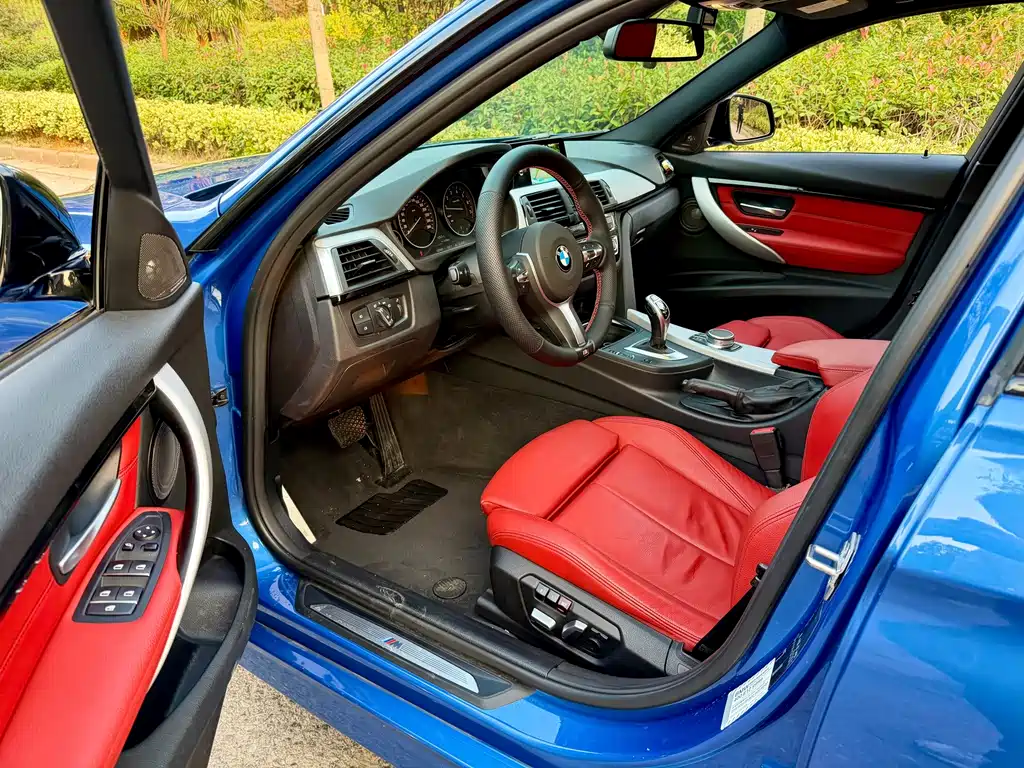 BMW 3 Series — миниатюра 4