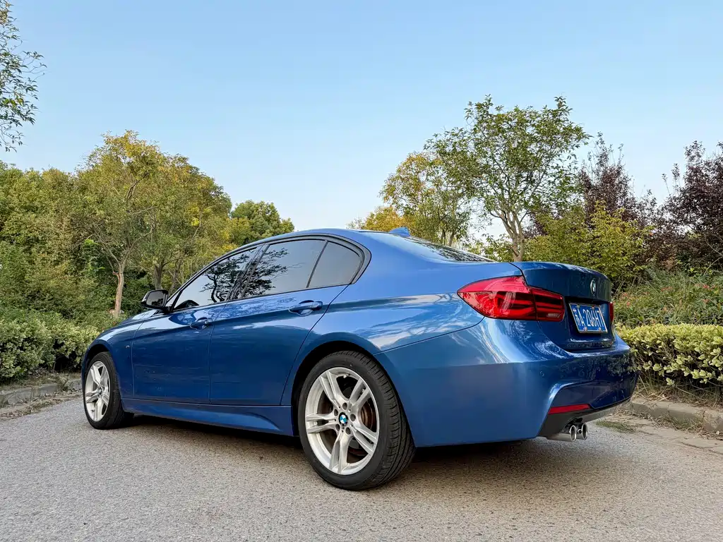 BMW 3 Series — миниатюра 8