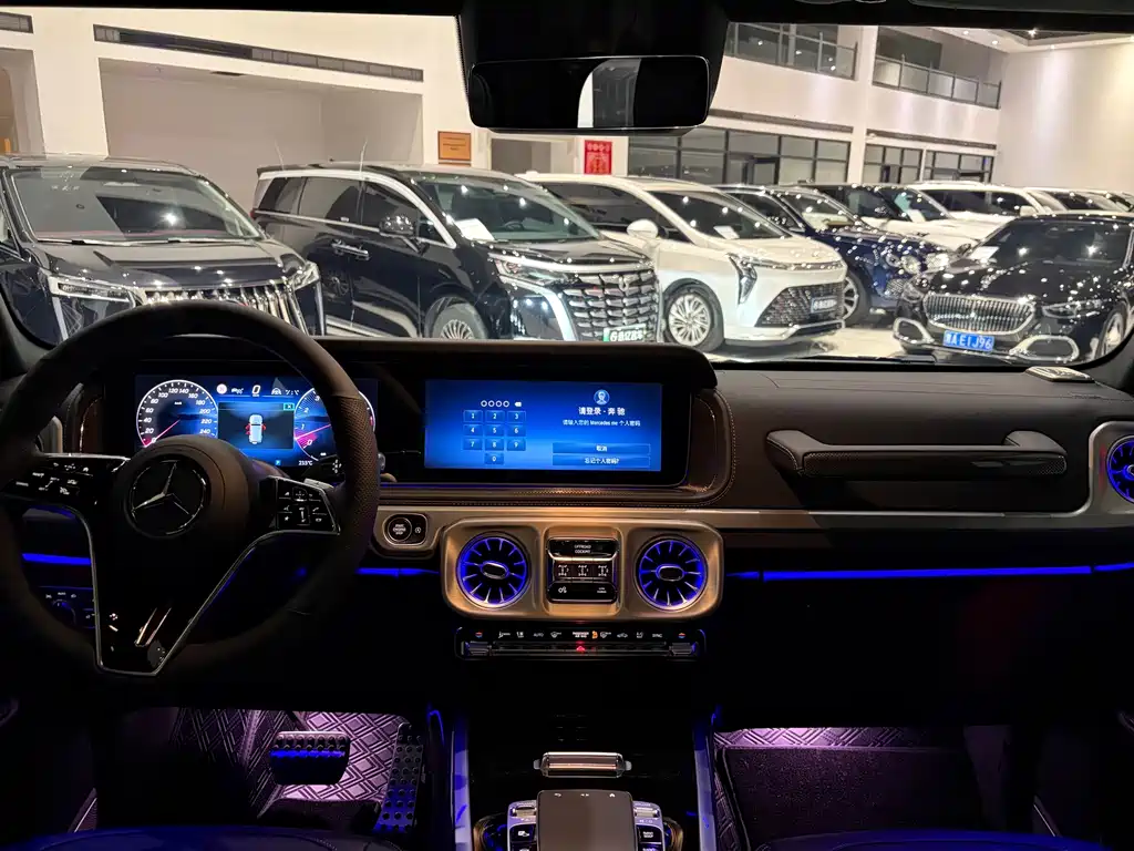 Mercedes-Benz G-Class — миниатюра 5