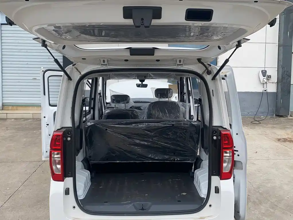 Wuling Zhiguang EV — миниатюра 23