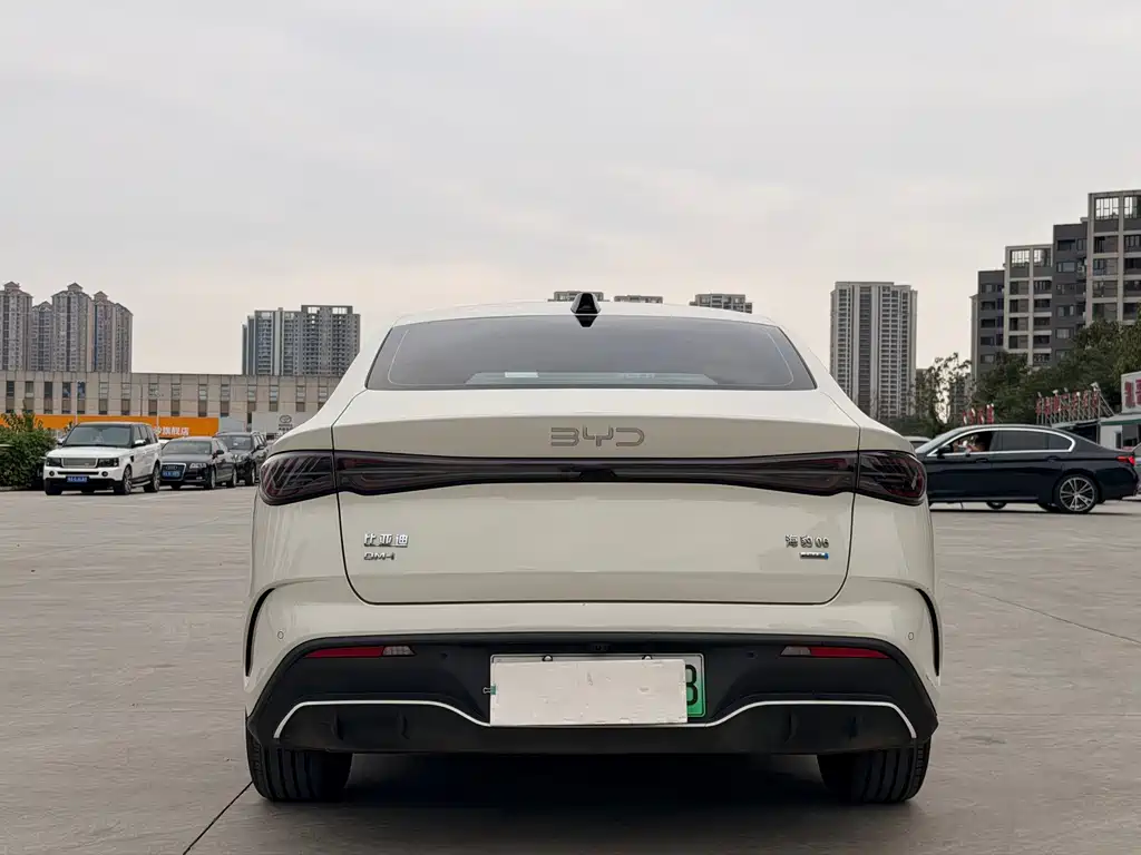 BYD Seal 06 — миниатюра 5
