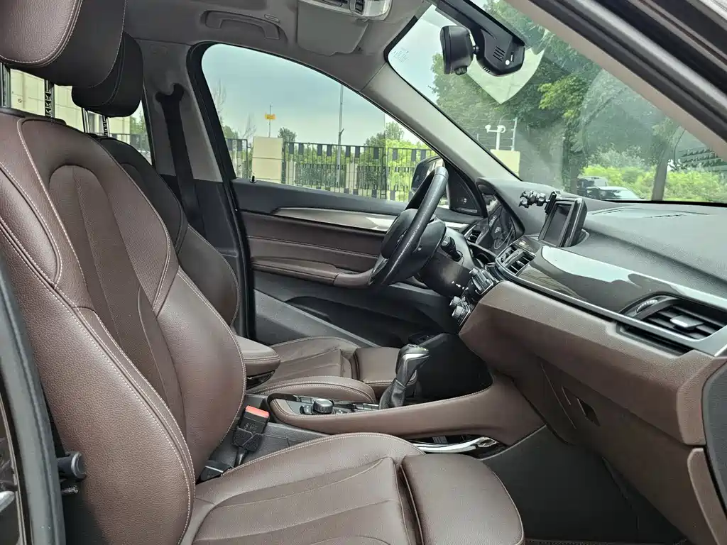 BMW X1 — миниатюра 15