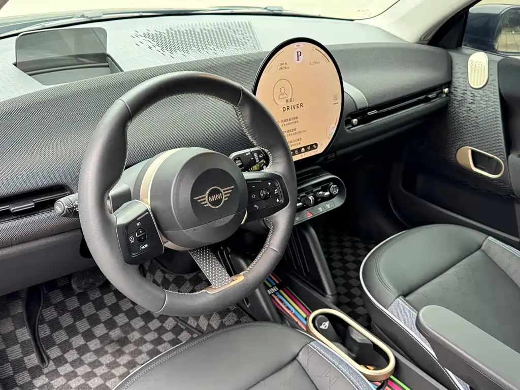 MINI ELECTRIC  COOPER