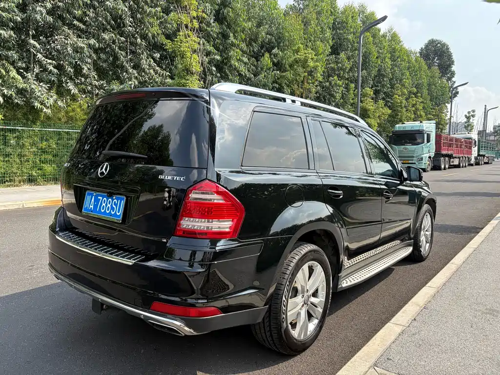 Mercedes-Benz GL-Class — миниатюра 29