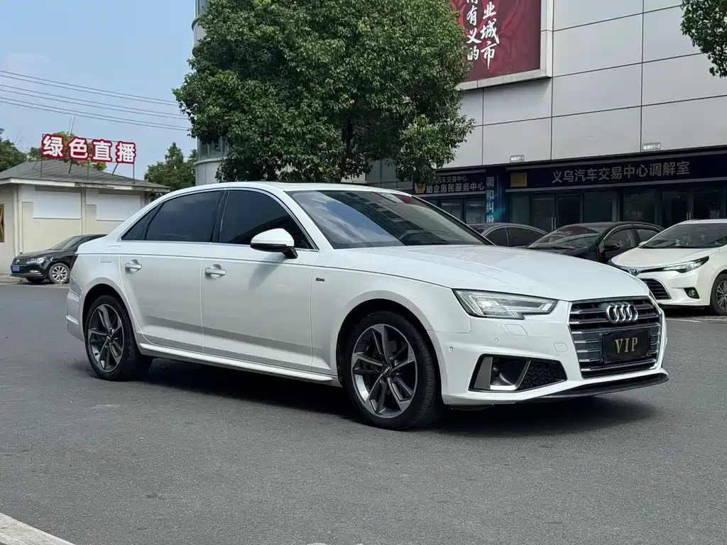 Audi A4L — миниатюра 3