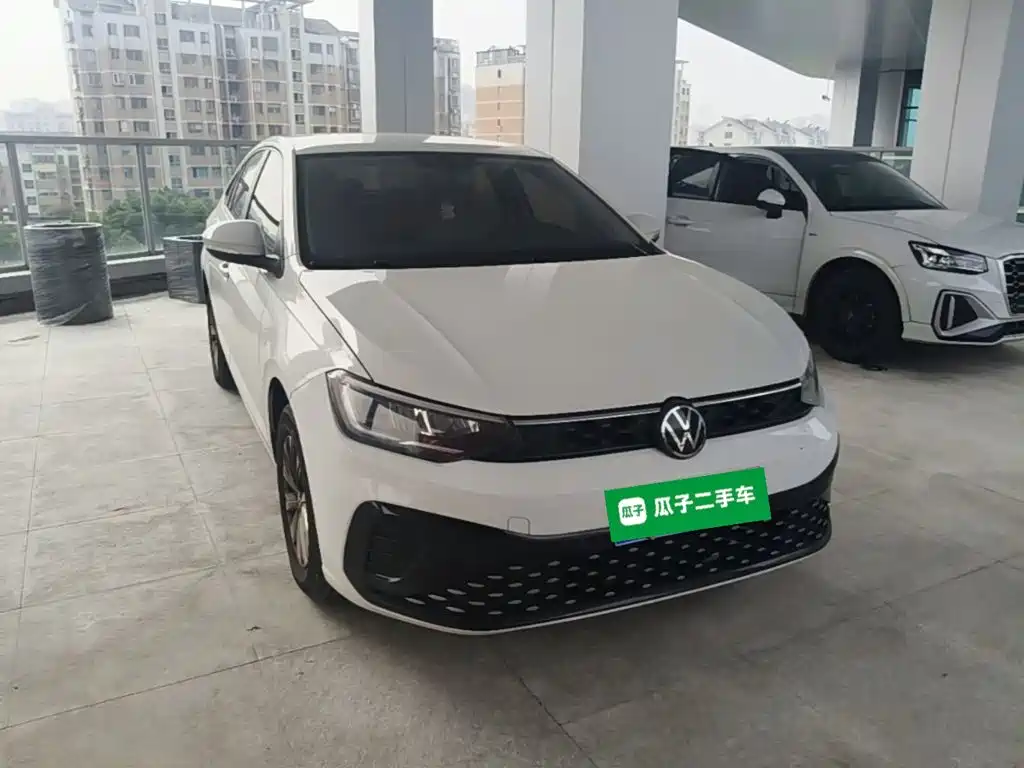 Volkswagen Lavida — миниатюра 4