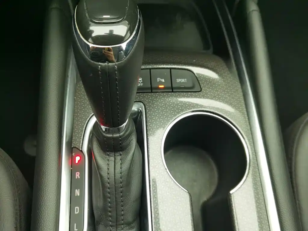 Chevrolet Malibu XL — миниатюра 13