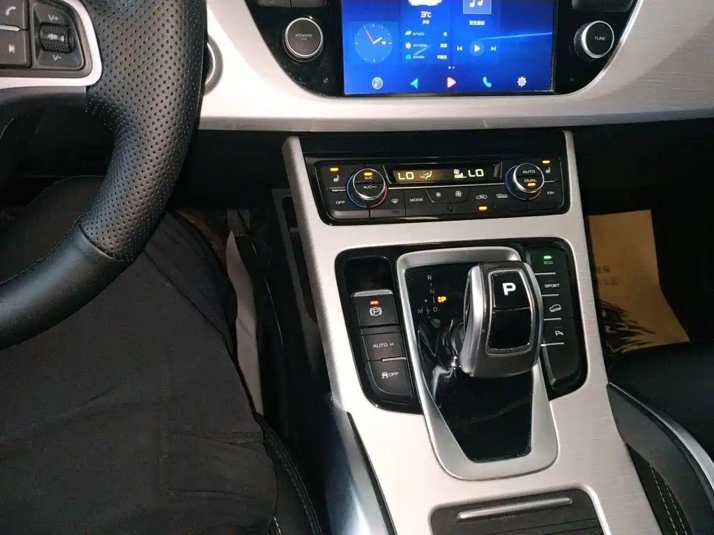 Geely Boyue — миниатюра 14