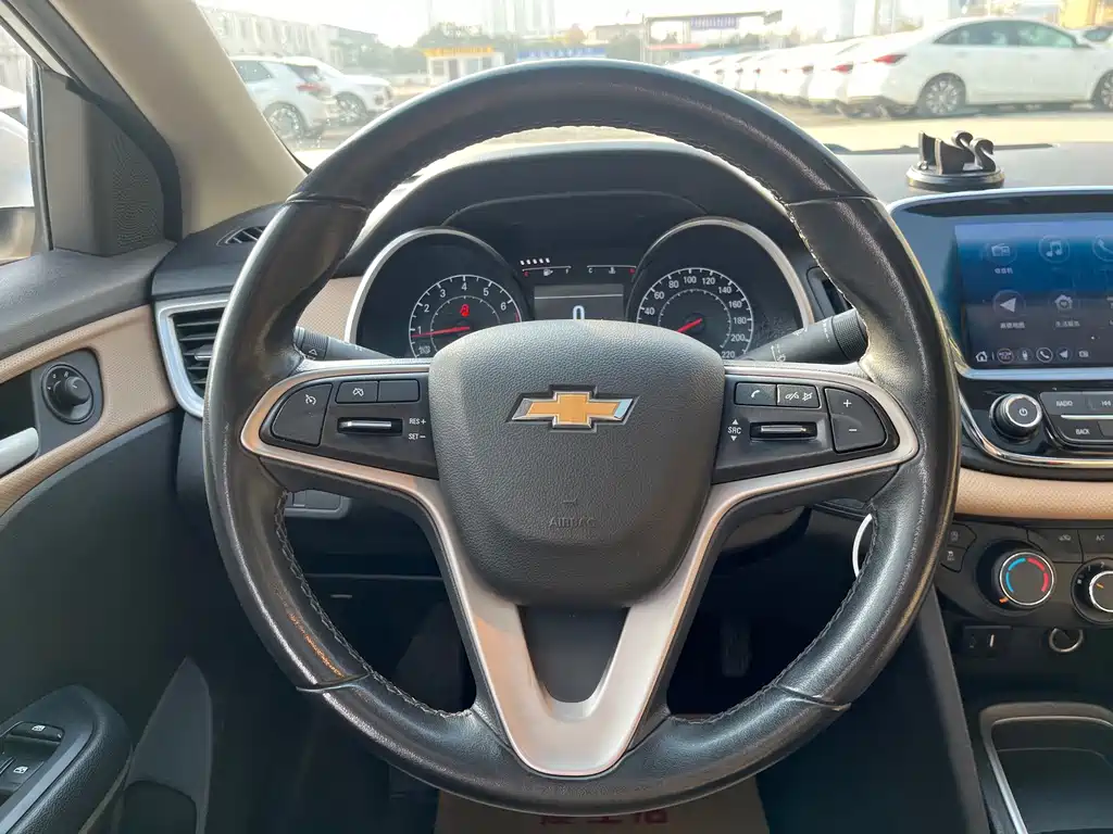 Chevrolet Monza — миниатюра 11