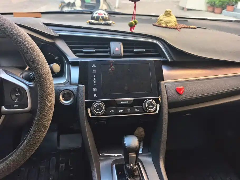Honda Civic — миниатюра 13