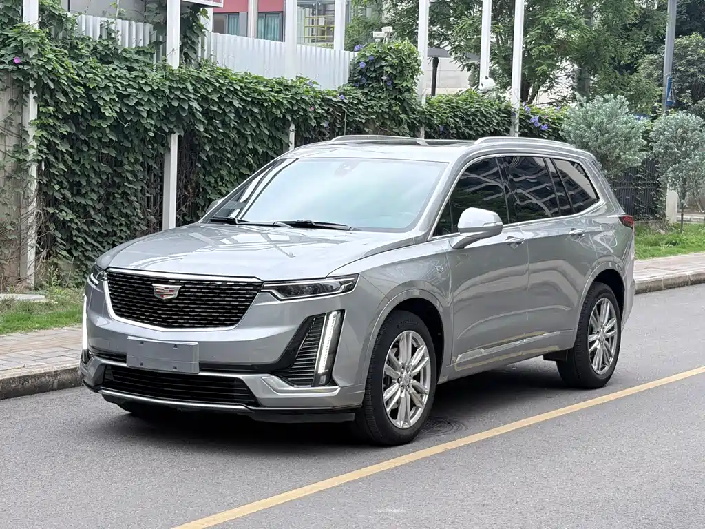 Cadillac XT6