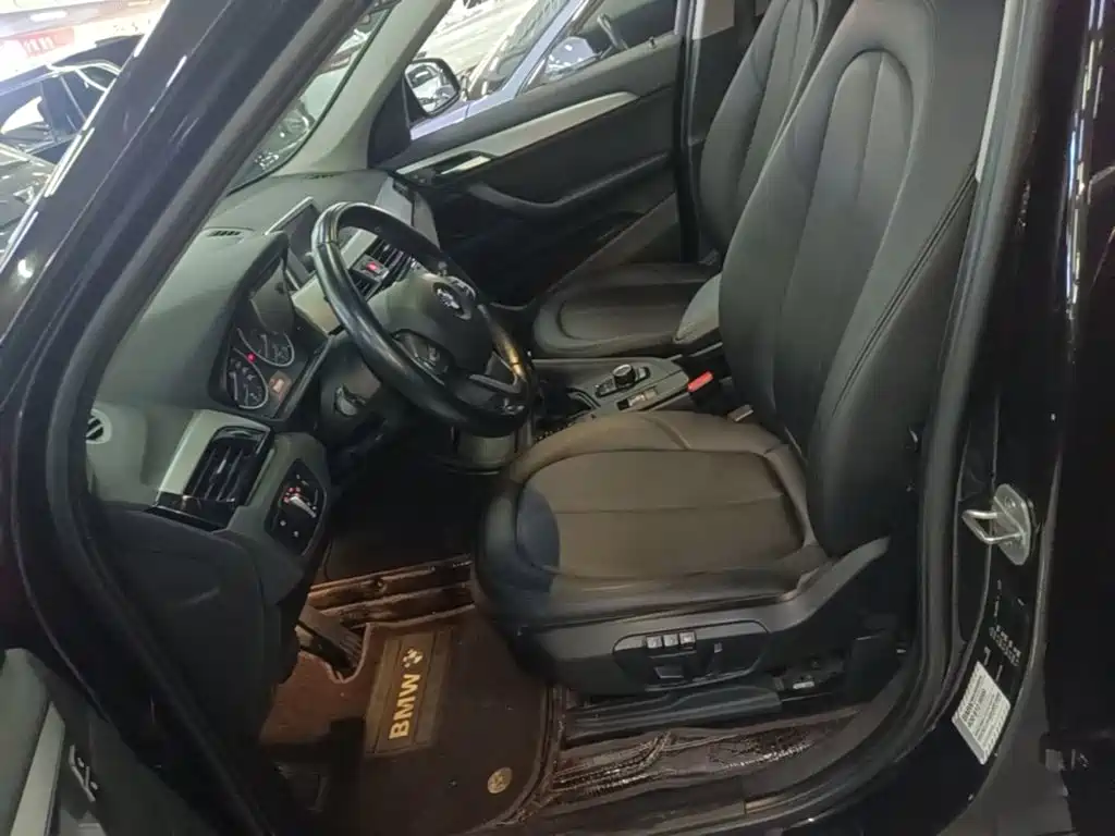 BMW X1 — миниатюра 15