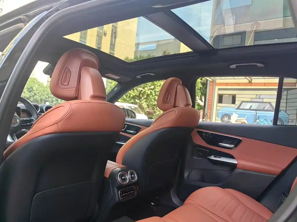 Mercedes-Benz GLC — миниатюра 8