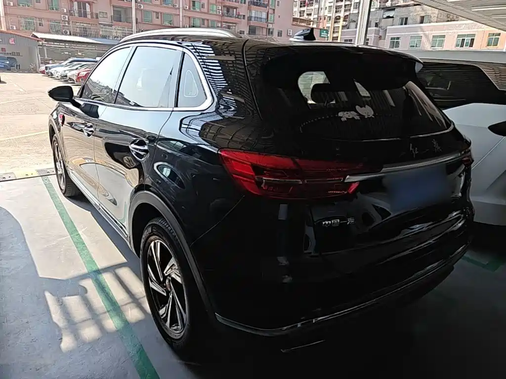 Hongqi Hongqi HS5 — миниатюра 5