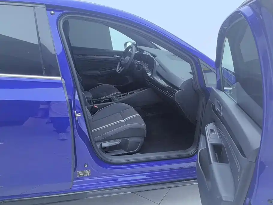 Volkswagen Golf — миниатюра 8