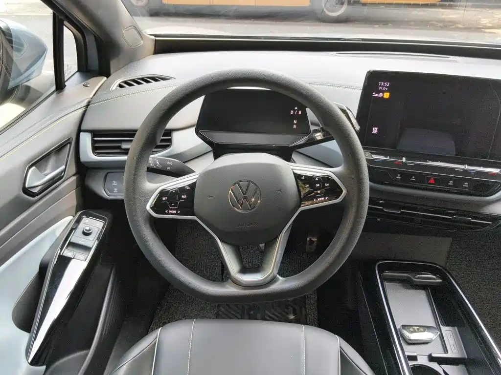 Volkswagen ID.4 X — миниатюра 6