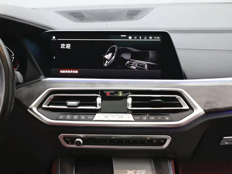 BMW X5 — миниатюра 18