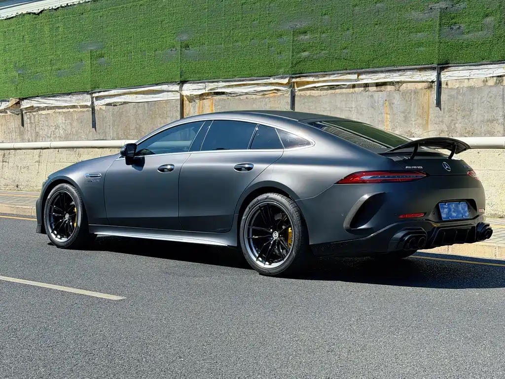 MERCEDES-BENZ AMG GT