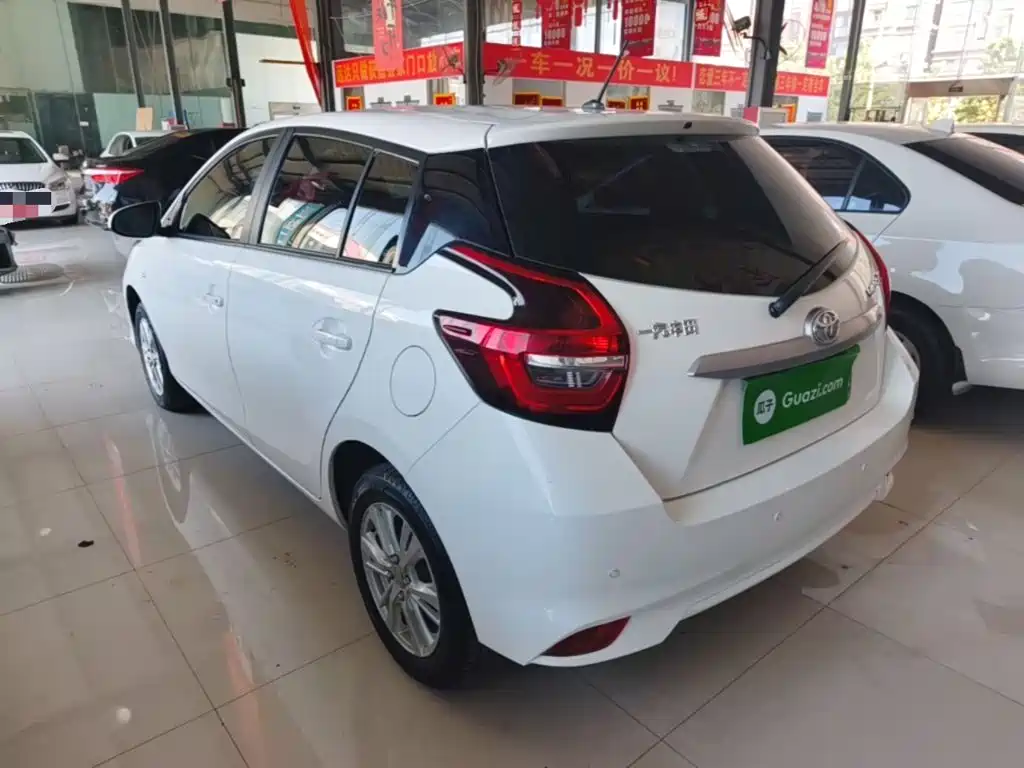 Toyota Vios FS — миниатюра 5