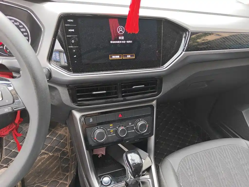 Volkswagen T-Cross — миниатюра 14