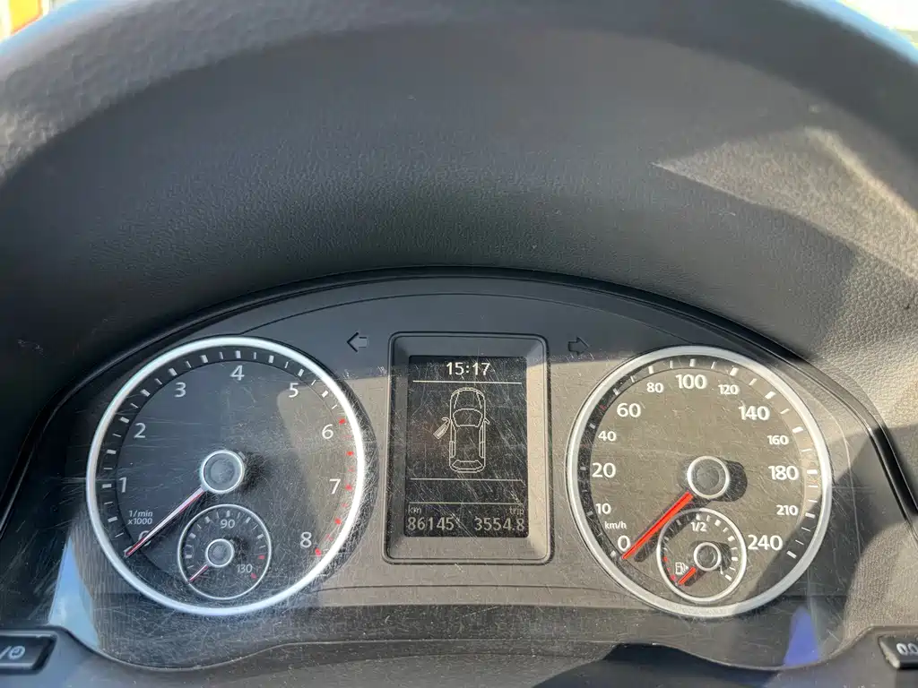 Volkswagen Tiguan — миниатюра 4