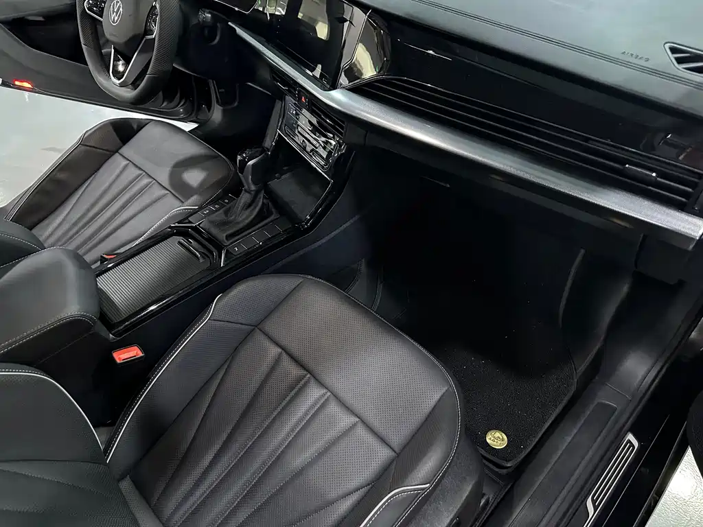 Volkswagen Passat — миниатюра 6