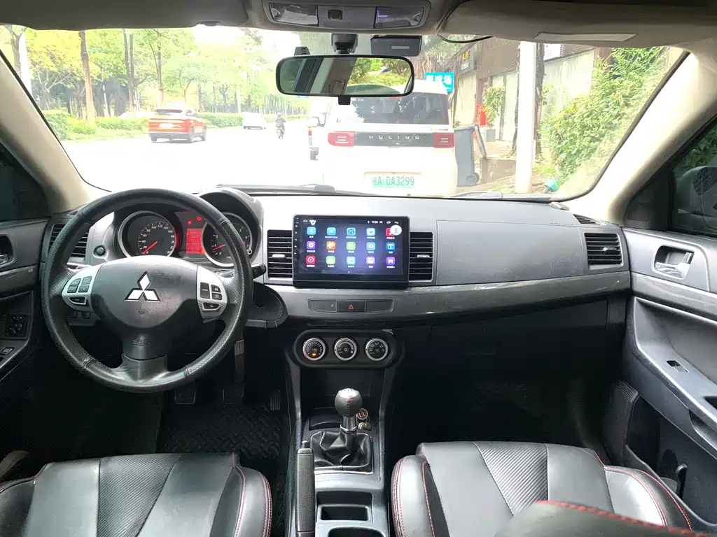 Mitsubishi Lancer EX — миниатюра 5