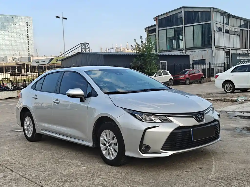 Toyota Corolla — миниатюра 2