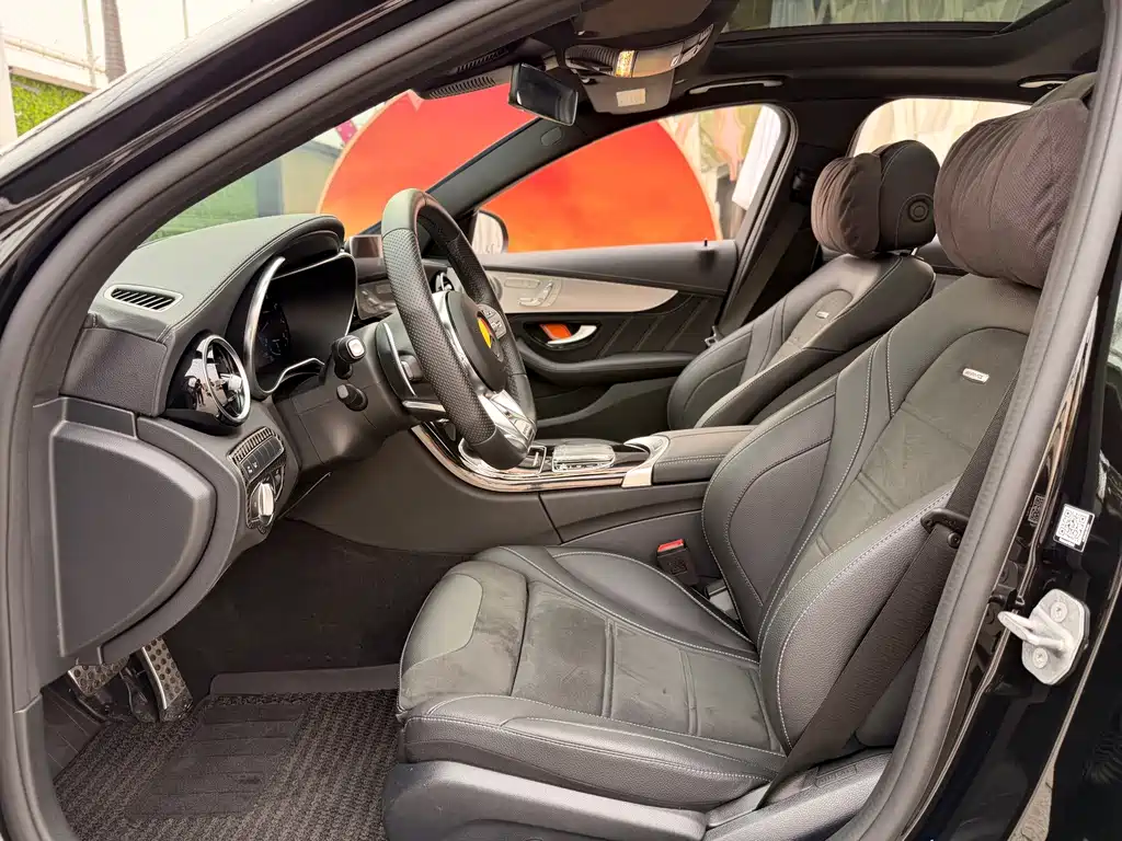 Mercedes-Benz C-Class AMG — миниатюра 10