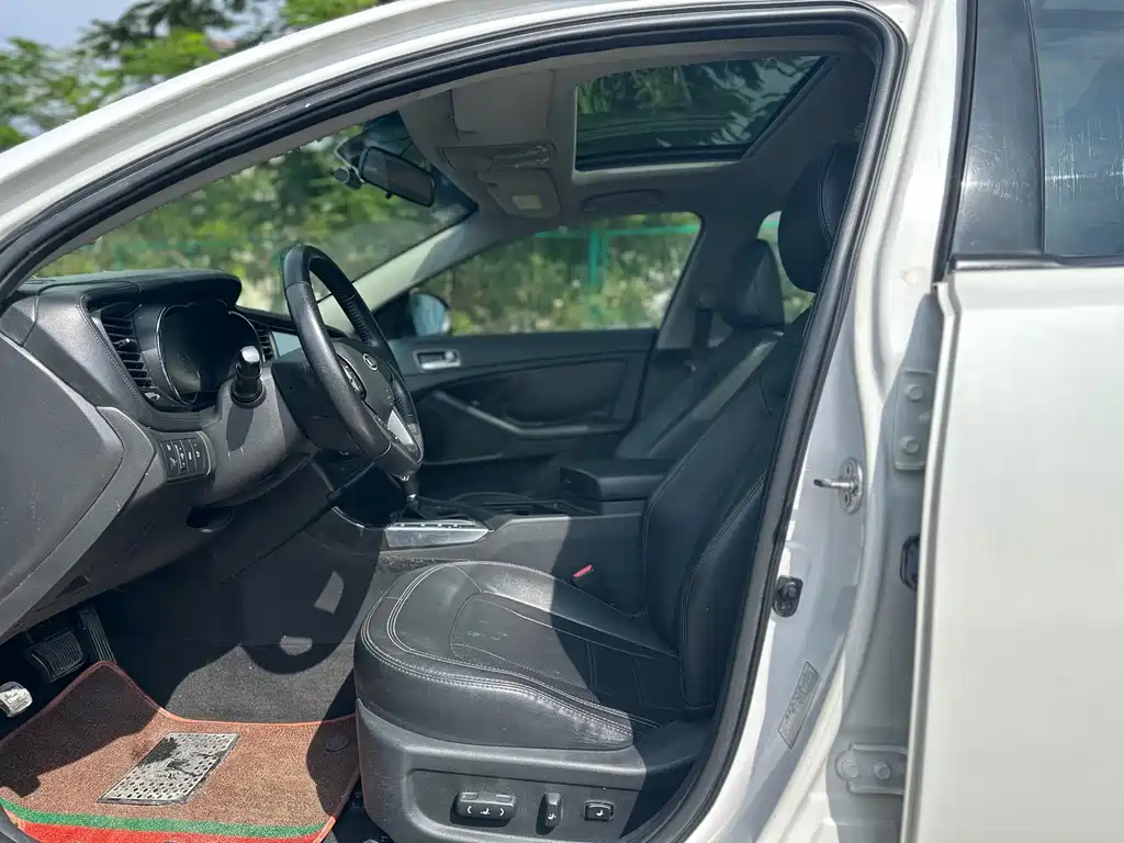 Kia K5 — миниатюра 4