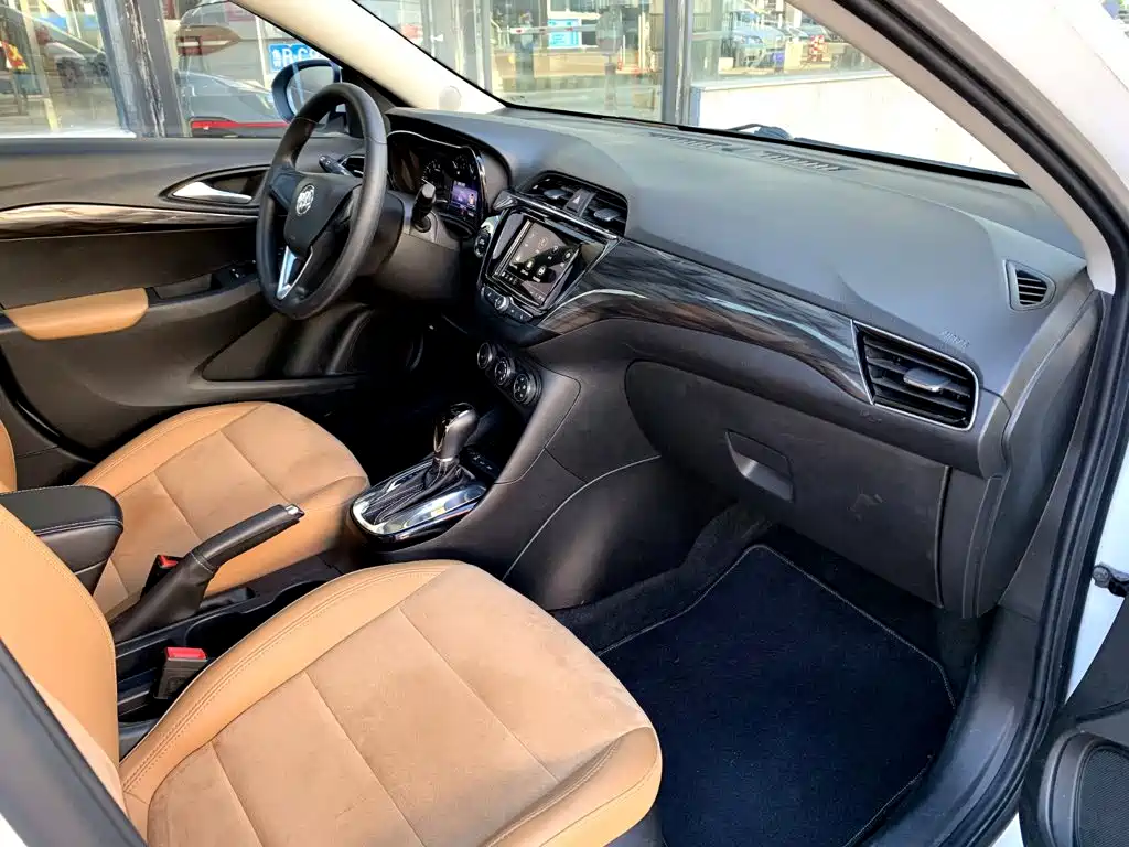 Buick Excelle — миниатюра 13
