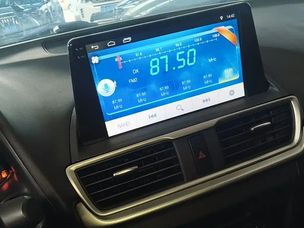 Mazda 3 Axela — миниатюра 13