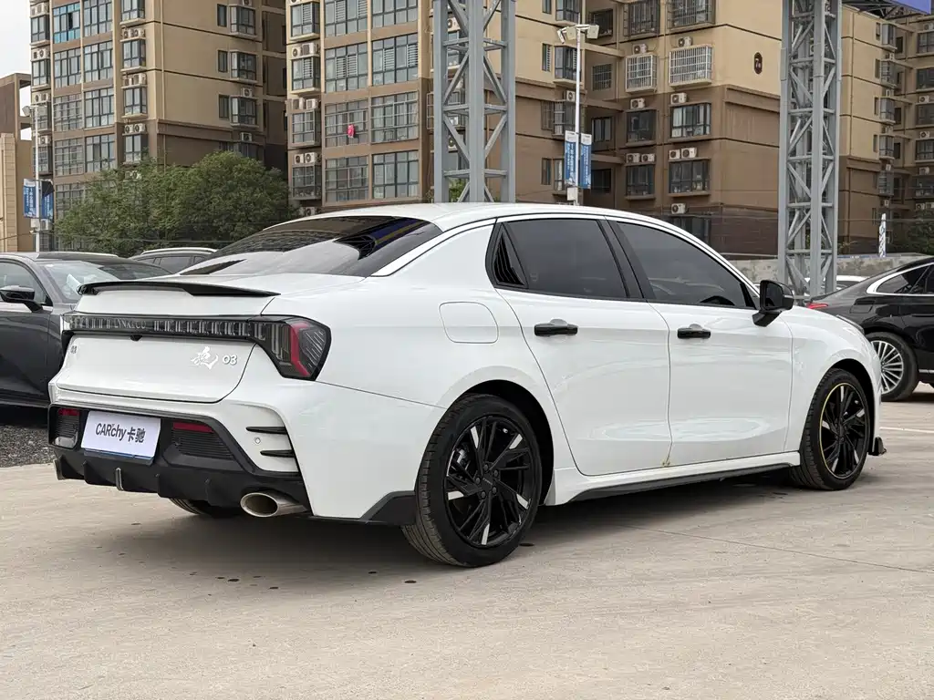 Lynk & Co 03 — миниатюра 6