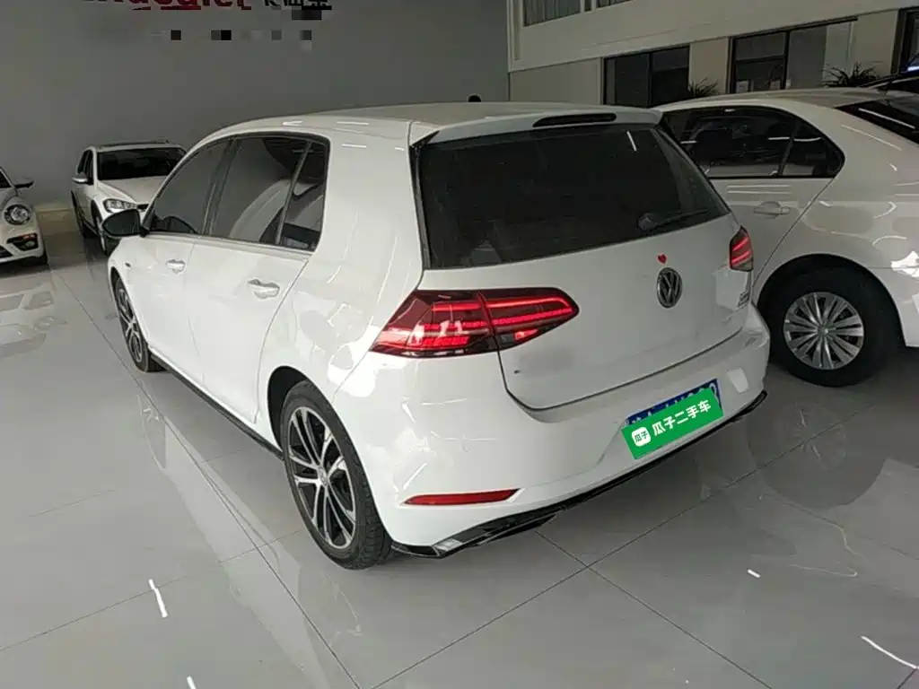 Volkswagen Golf — миниатюра 5