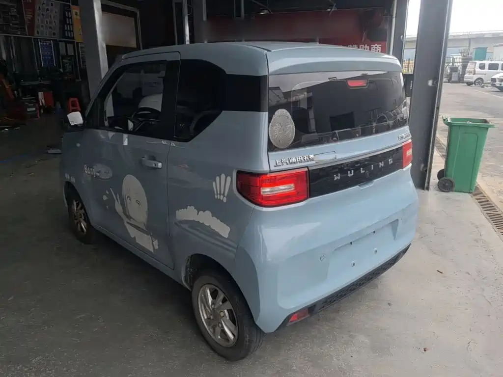 Wuling MINIEV — миниатюра 5