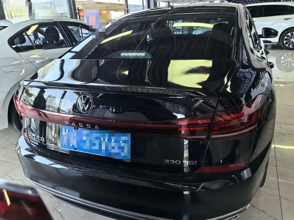 Volkswagen Passat — миниатюра 5