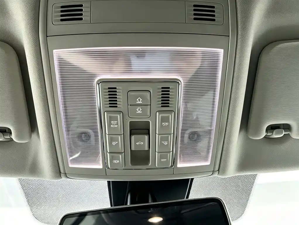 Volkswagen Phideon — миниатюра 14