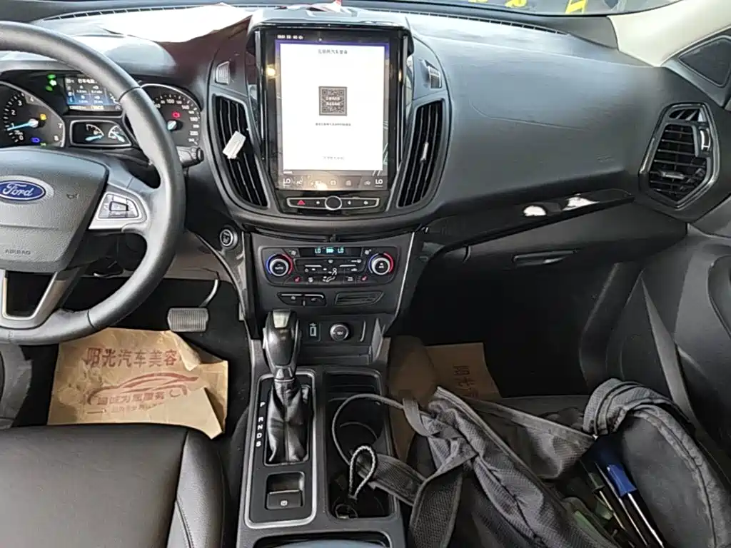 Ford Kuga — миниатюра 13