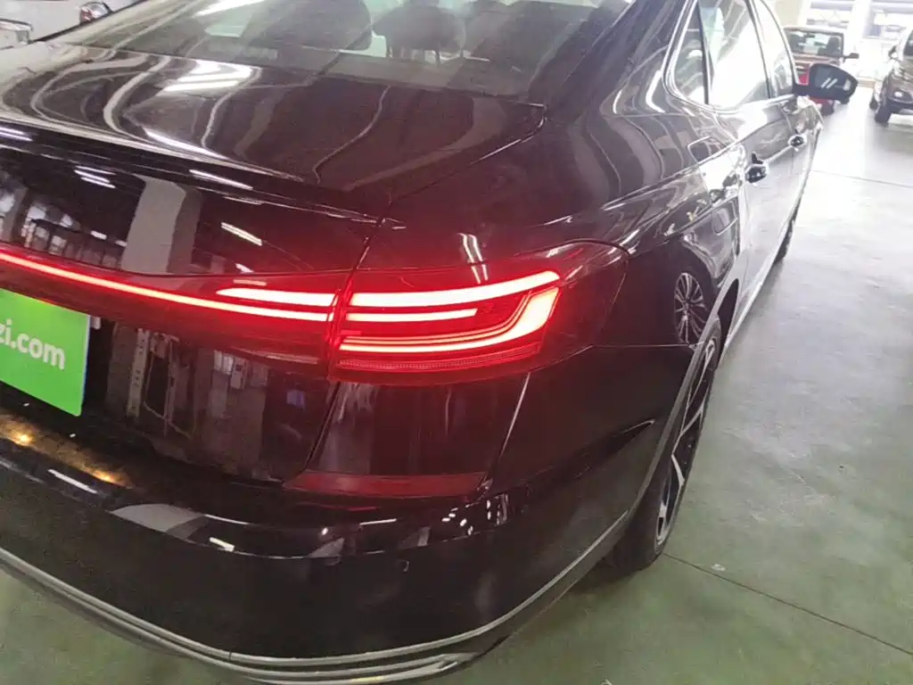 Volkswagen Passat — миниатюра 8