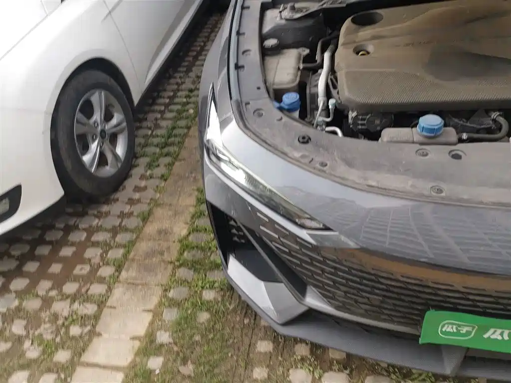 Changan UNI-V 2022 1.5T Luxury